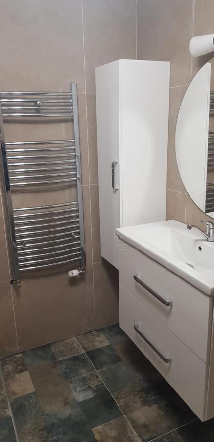 Apartman Greenside Μιχάλοβτσε Εξωτερικό φωτογραφία